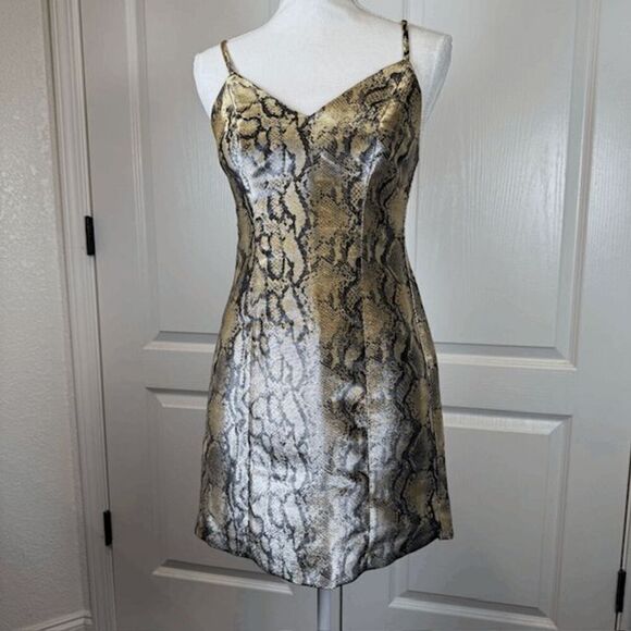 Topshop Metallic Snakeskin Two Tone Mini Dress Gold Black Size 4 - Picture 2 of 12